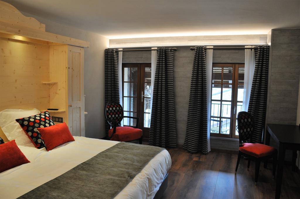 Le Vieux Logis Hotel Yvoire Exterior photo